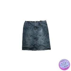 No Boundaries Denim skirt
